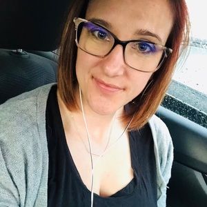 Meet your Posher, Abbey